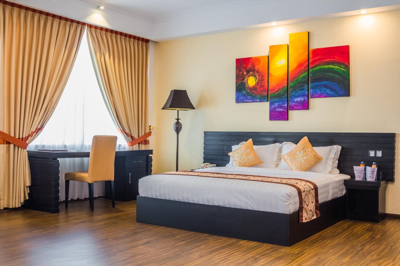 The Covanro Airport Hotel - Katunayake Гампаха Номер фото