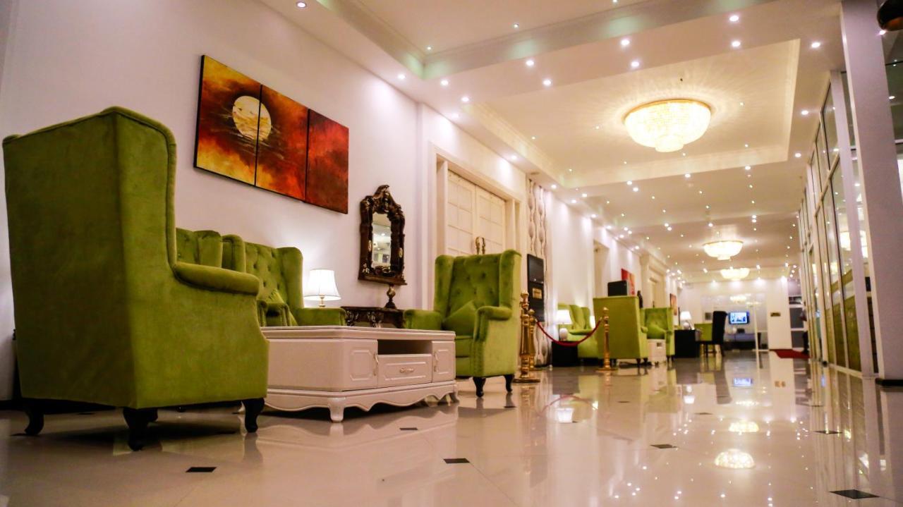 The Covanro Airport Hotel - Katunayake Гампаха Экстерьер фото